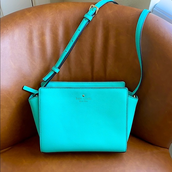 kate spade Handbags - Kate Spade Cedar Street Hayden Crossbody Bag